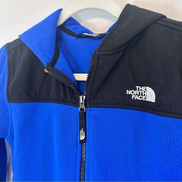 THE NORTH FACE Denali Fleece Jacket Black
Blue Zip Up Size you youth large - Picture 4 of 4